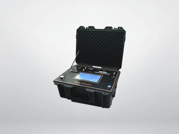 便攜式多參數(shù)氣體檢測(cè)儀